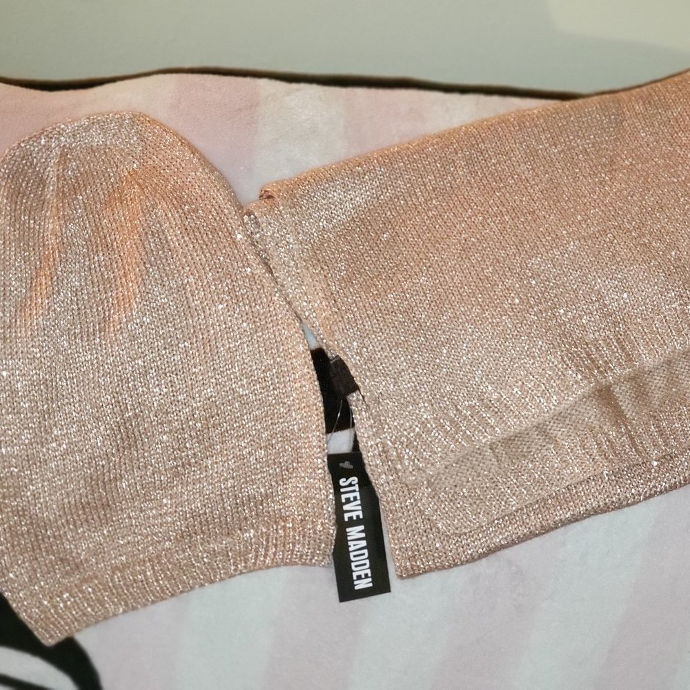 Hat and scarf set
